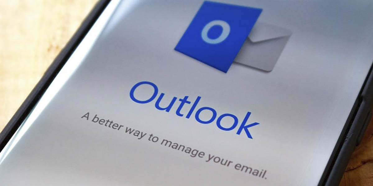 Así puedes pasar tus contactos de Outlook a Gmail