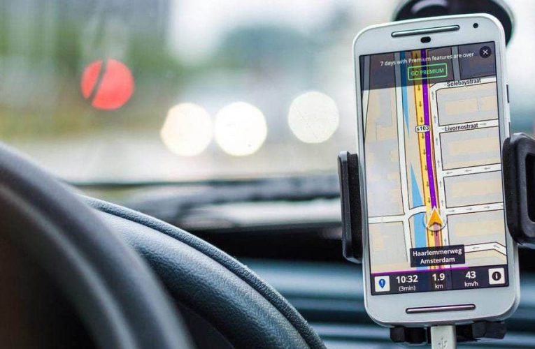¿Cómo aumentar el volumen de la navegación GPS en Google Maps?